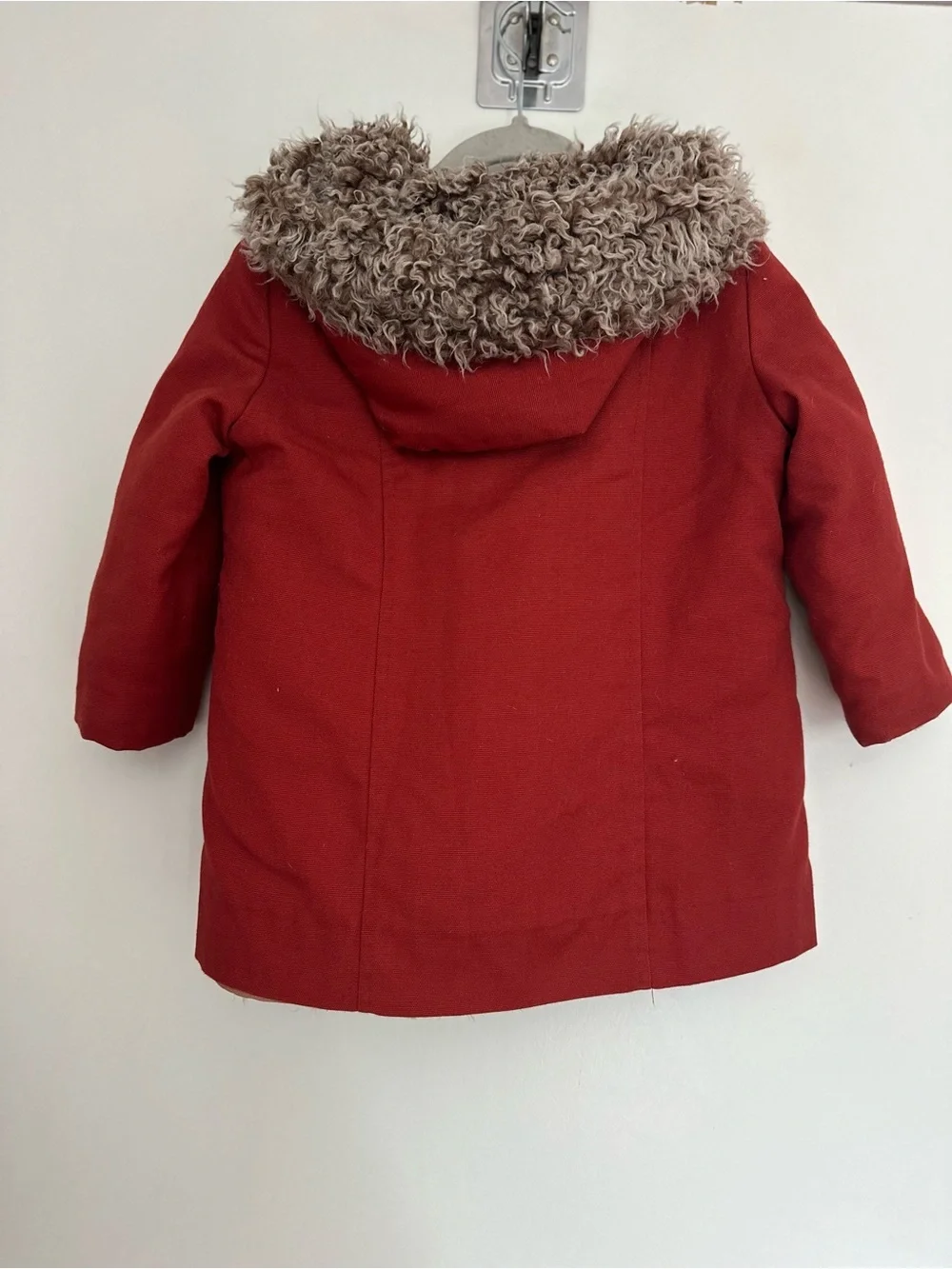 VTG 60s Kids Rainbow faux fur Lined Red canvas Hooded Parka Winter jacket.